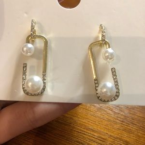 Pearl Decor Drop Earrings
